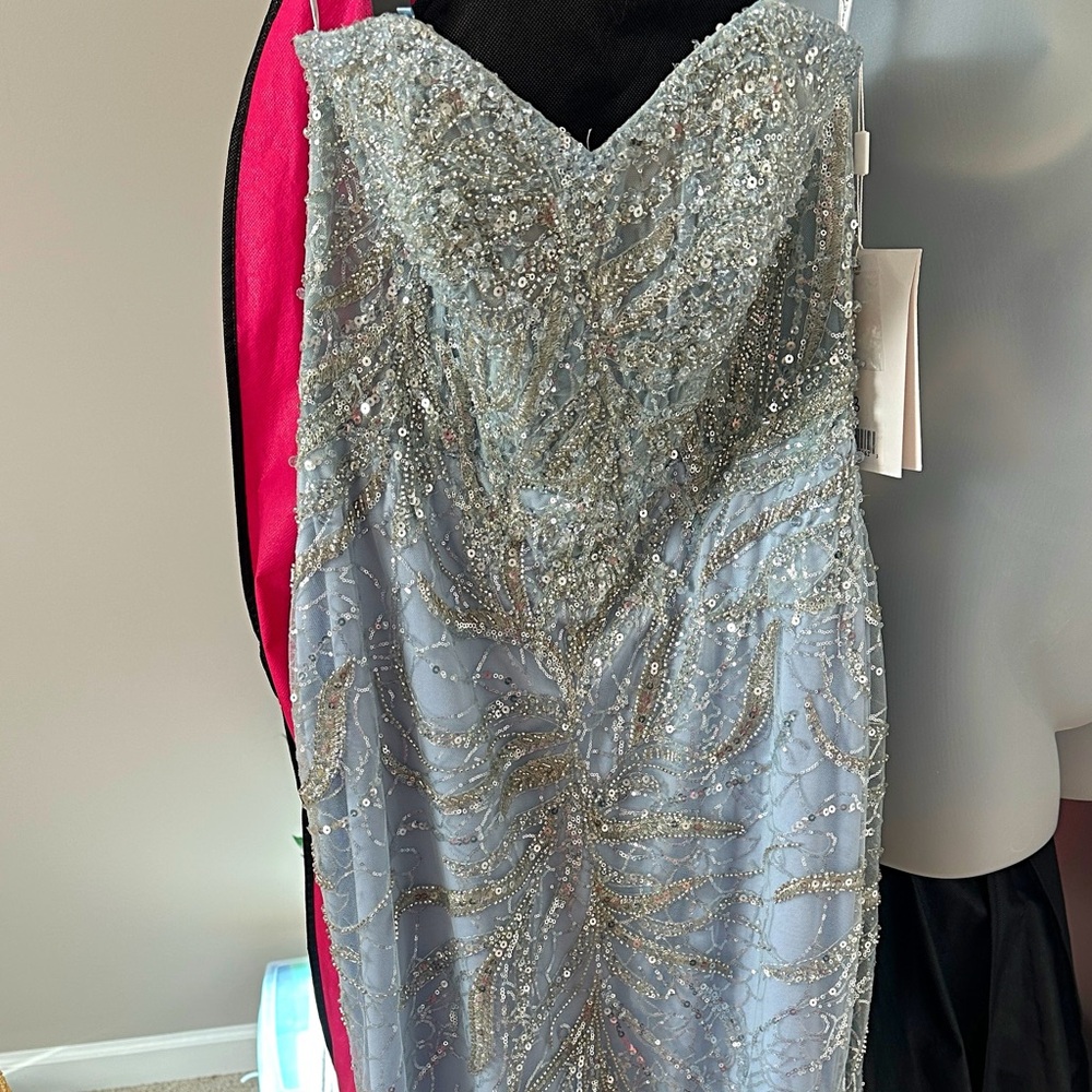 NWT Mac Duggal Stunning Cinderella Blue Rhinestoned Gown - Picture 3 of 5